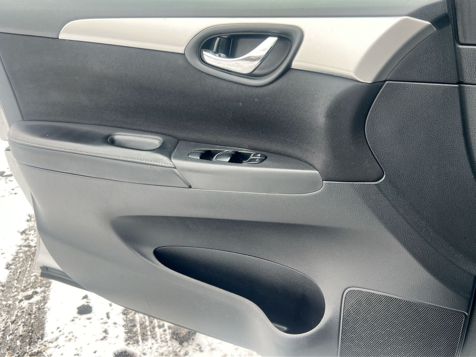 Thumbnail: 2019 Nissan Sentra - 31