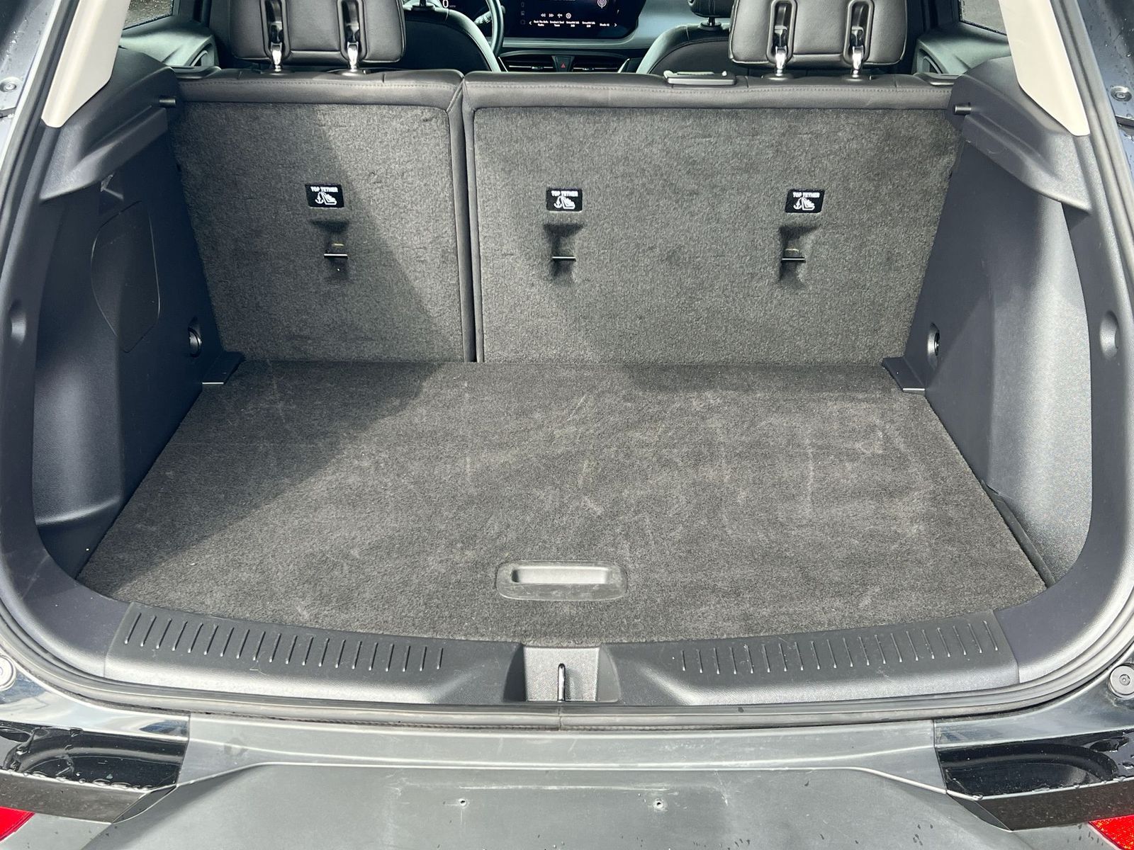 Thumbnail: 2025 Buick Encore GX - 33