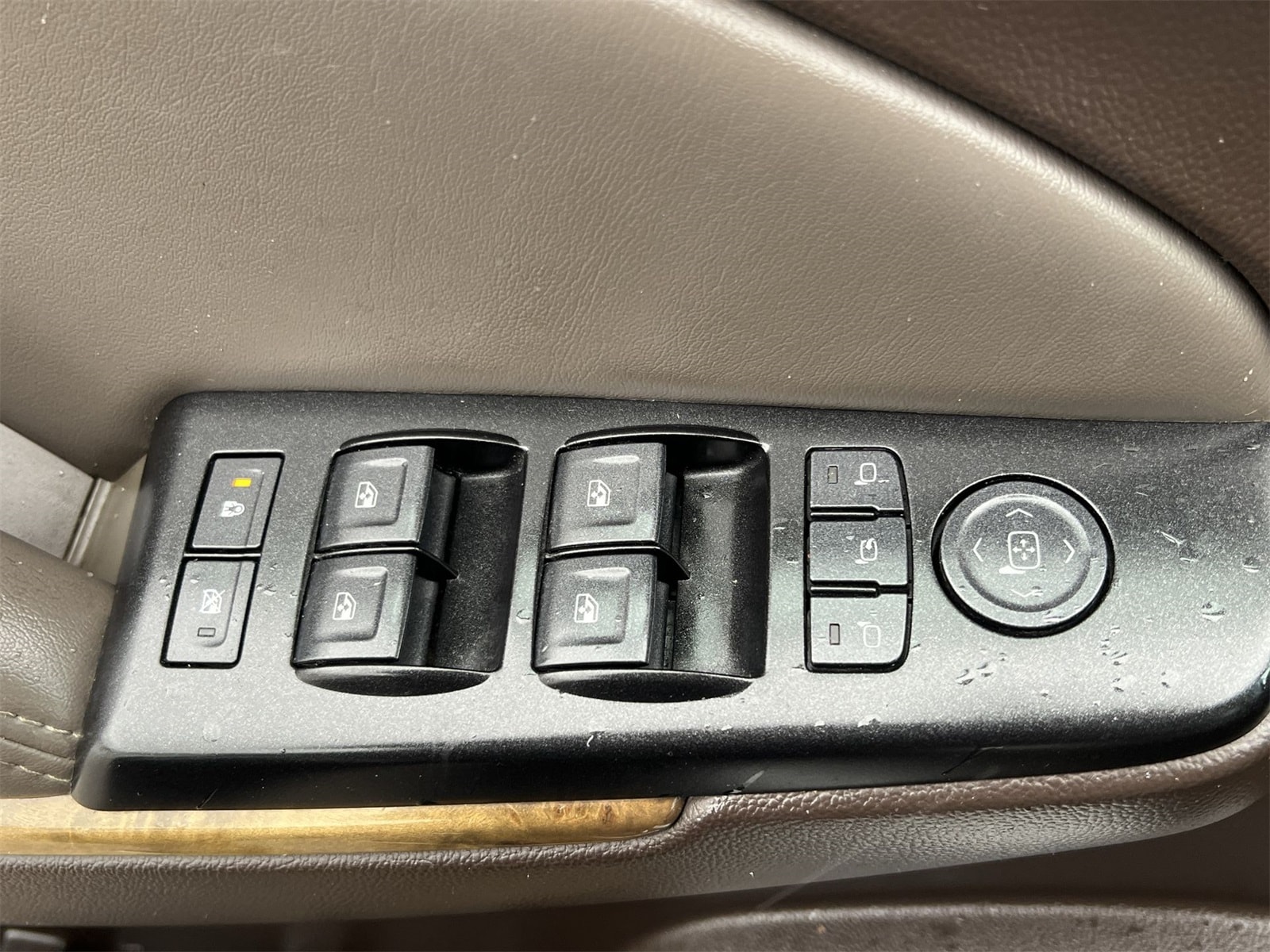 Thumbnail: 2016 GMC Yukon - 18