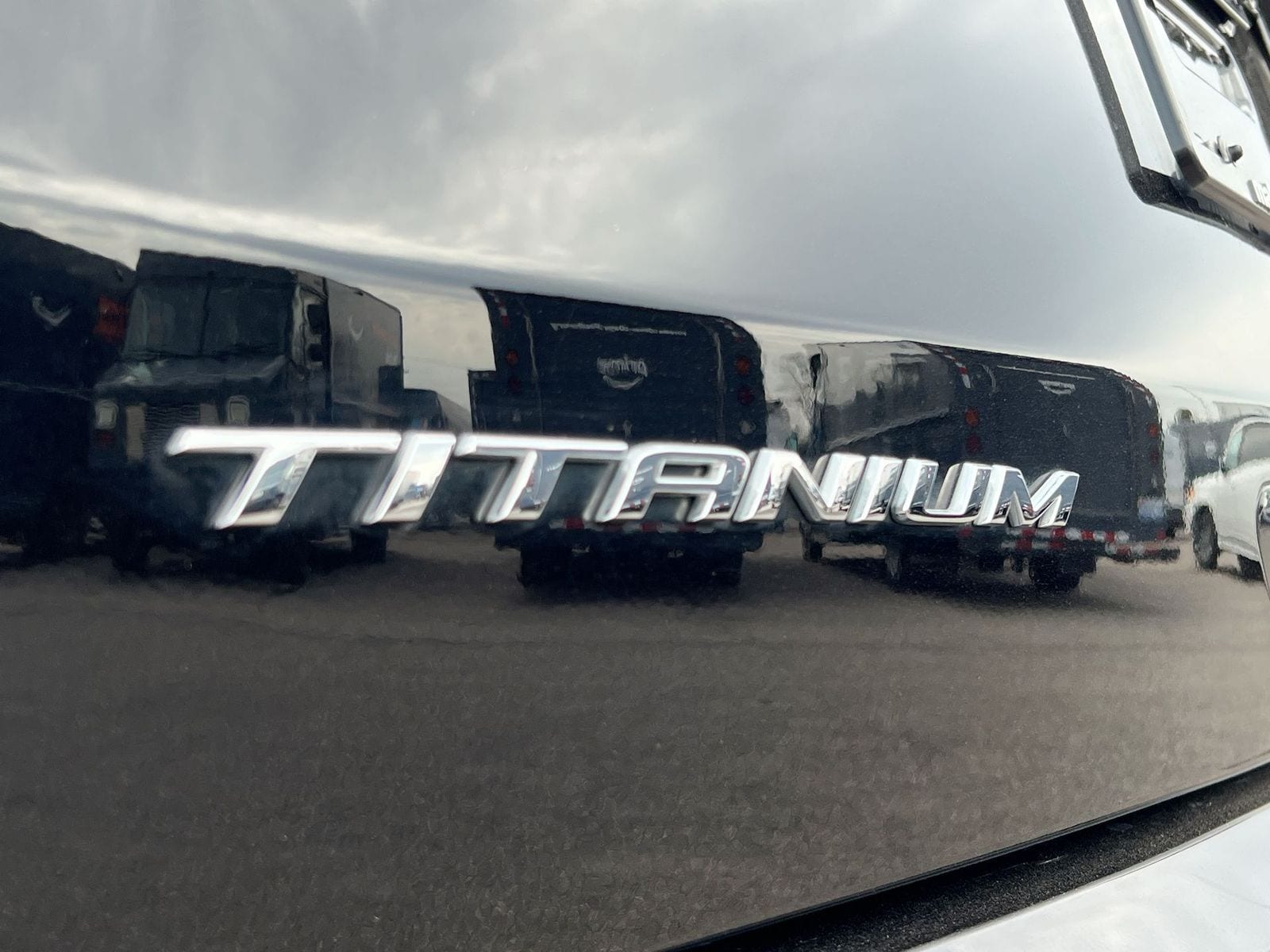 Thumbnail: 2024 Ford Edge - 12