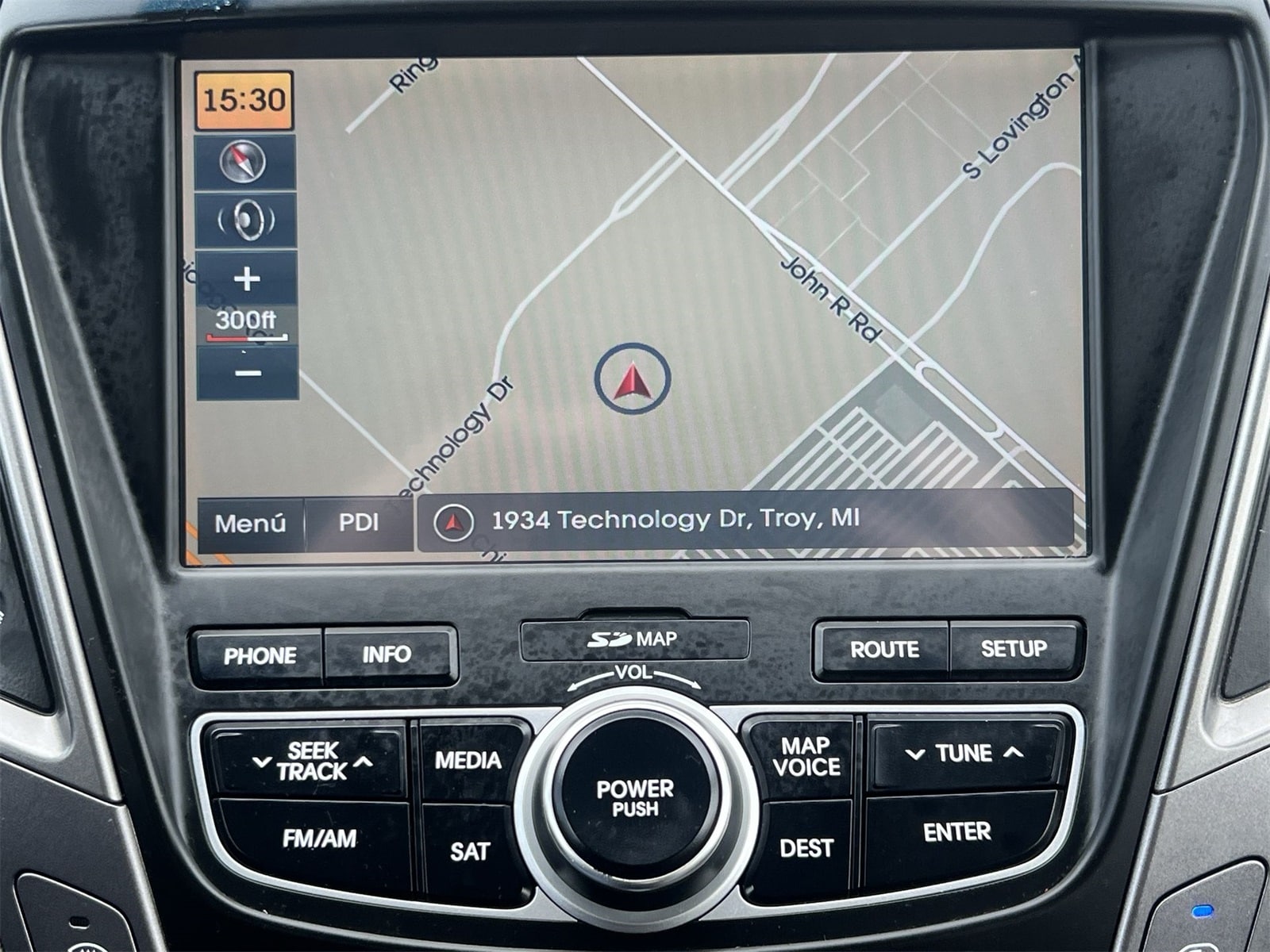 Thumbnail: 2016 Hyundai Santa Fe - 29