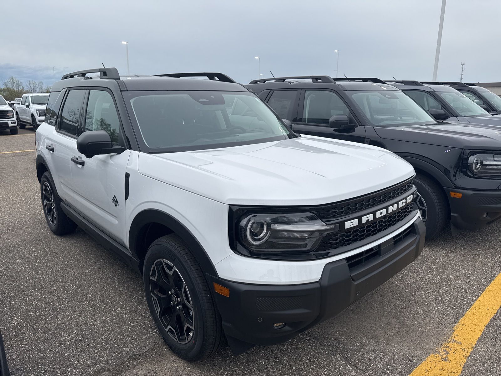 Thumbnail: 2026 Ford Bronco Sport - 6