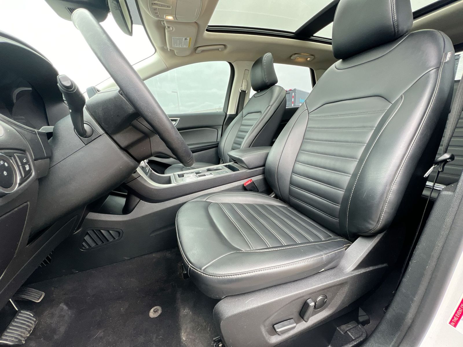 Thumbnail: 2023 Ford Edge - 16