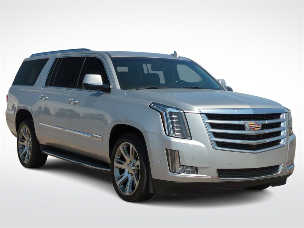 Used 2017 Cadillac Escalade ESV Luxury with VIN 1GYS4HKJ4HR199427 for sale in Troy, MI