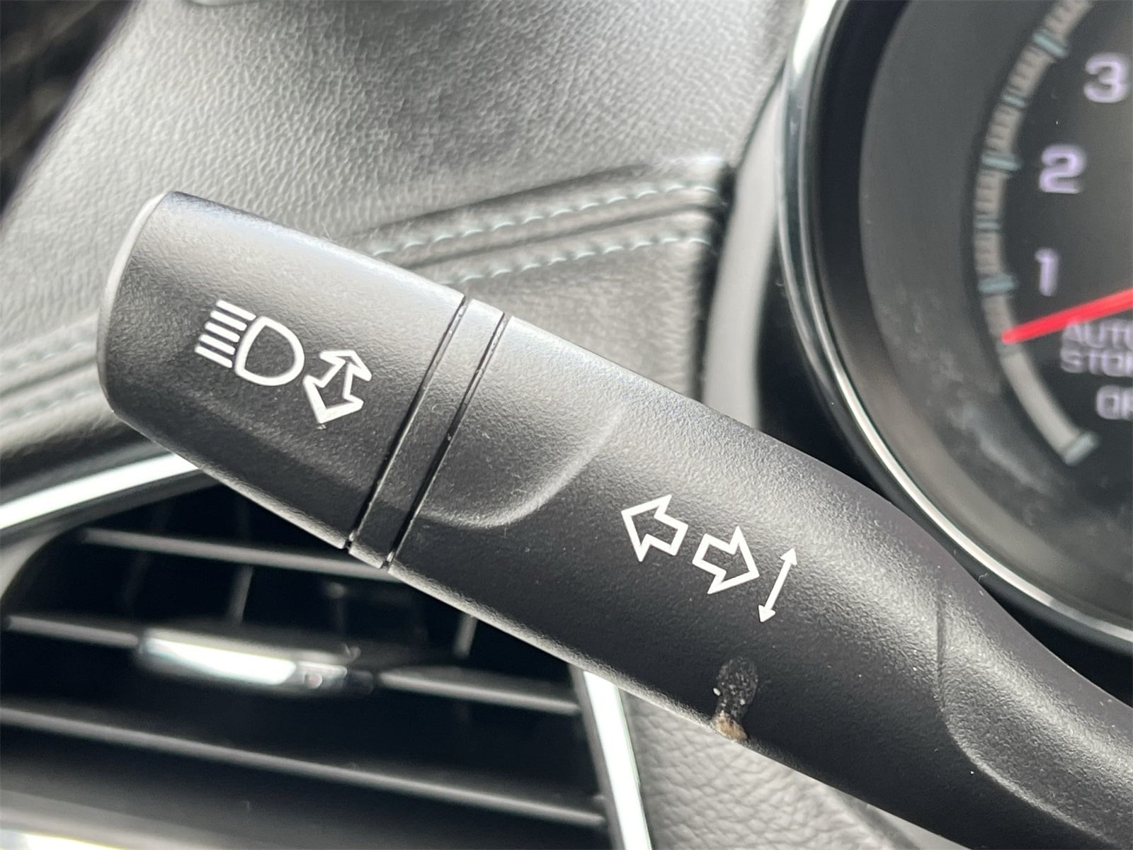 Thumbnail: 2017 Chevrolet Cruze - 27