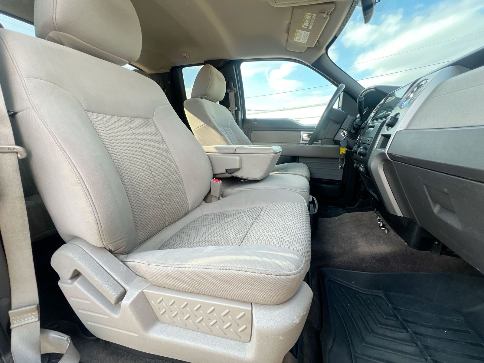 Thumbnail: 2010 Ford F-150 - 21