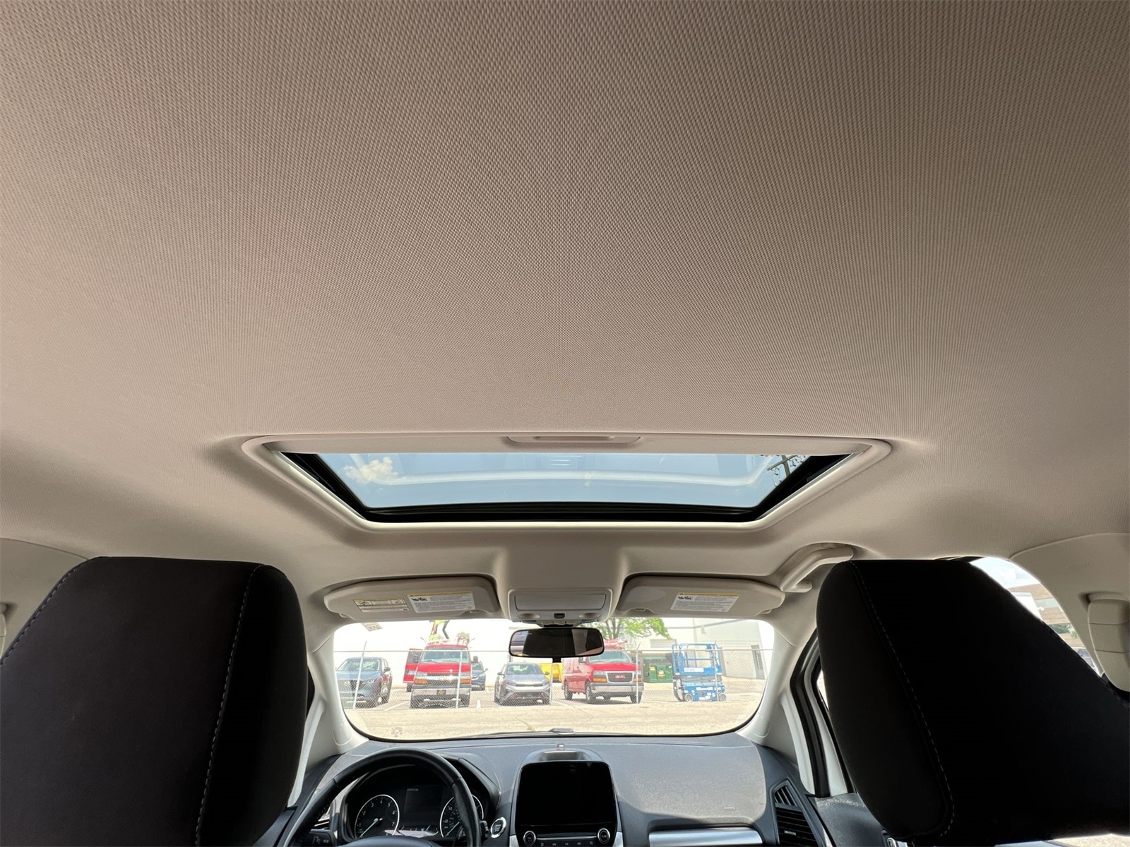 2018 Ford EcoSport SE 23