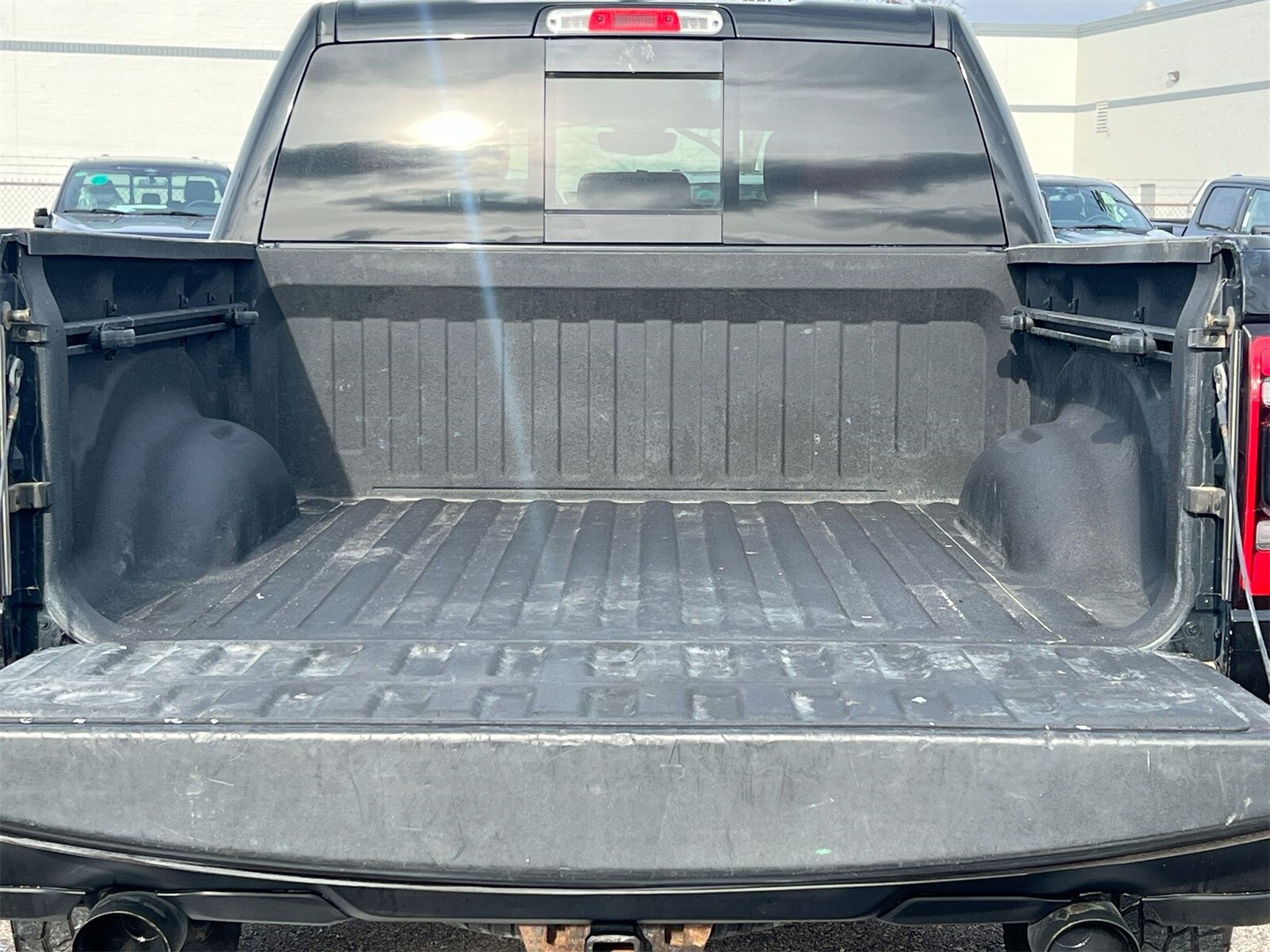 Thumbnail: 2019 RAM 1500 - 33