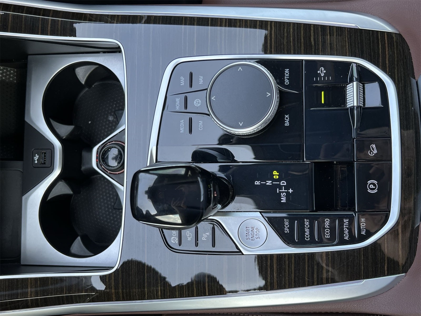 Thumbnail: 2021 BMW X7 - 32