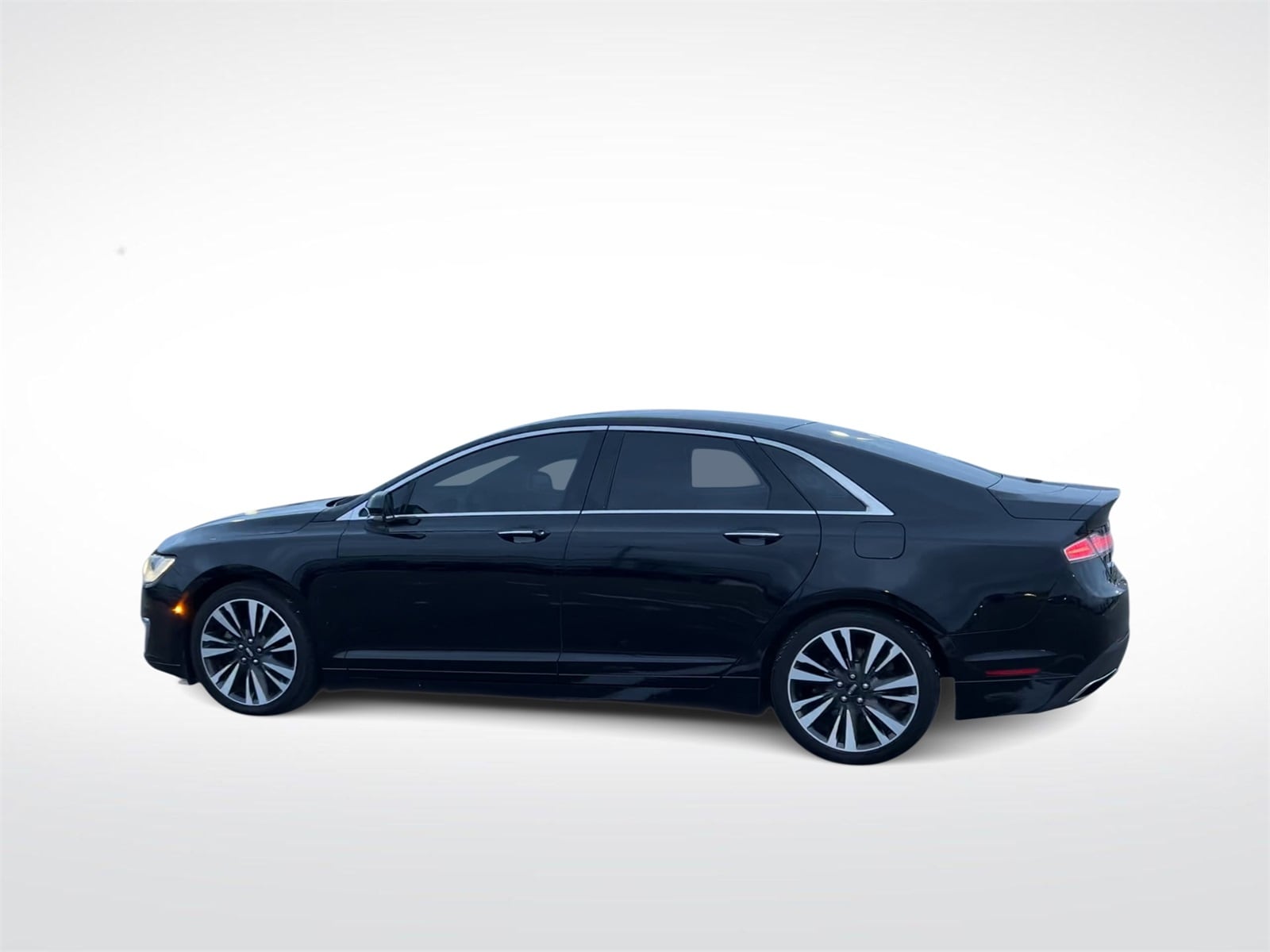 Thumbnail: 2018 Lincoln MKZ - 6