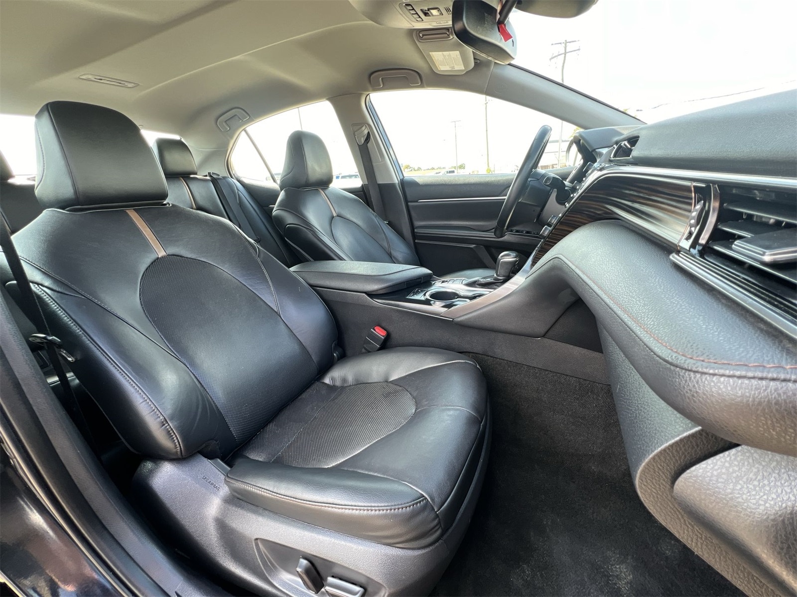 Thumbnail: 2020 Toyota Camry - 22