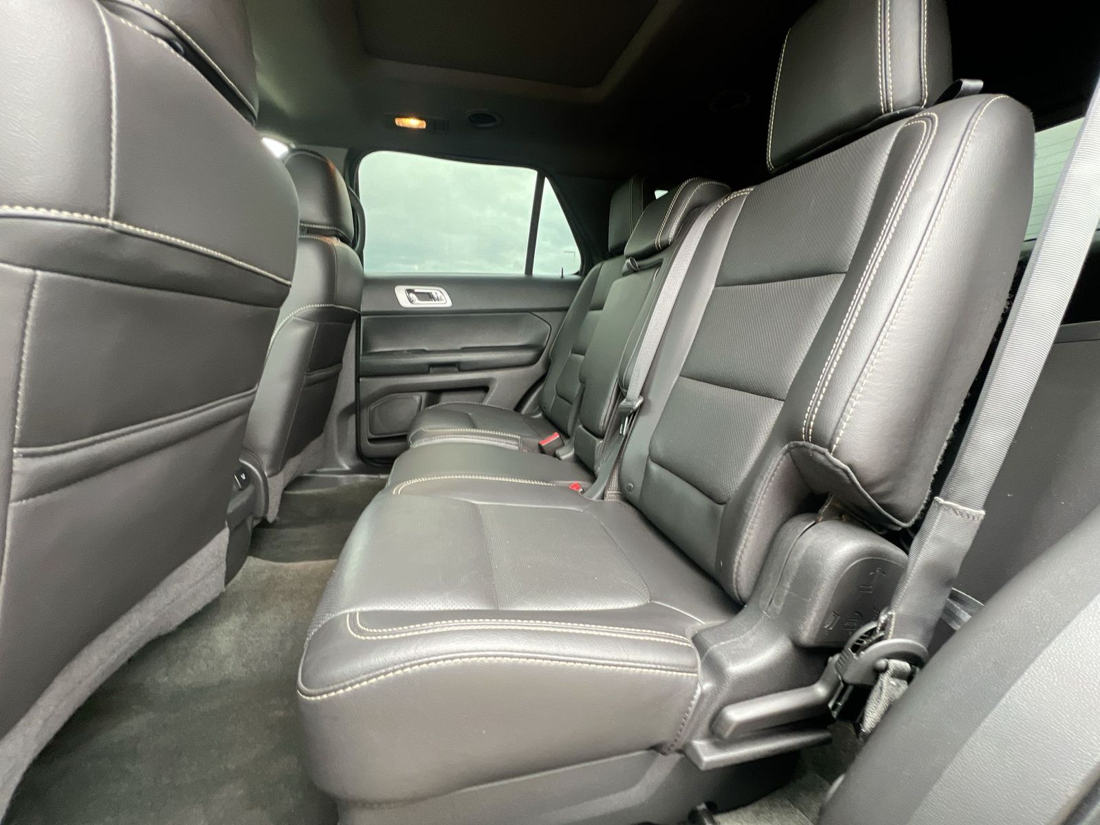 Thumbnail: 2014 Ford Explorer - 19