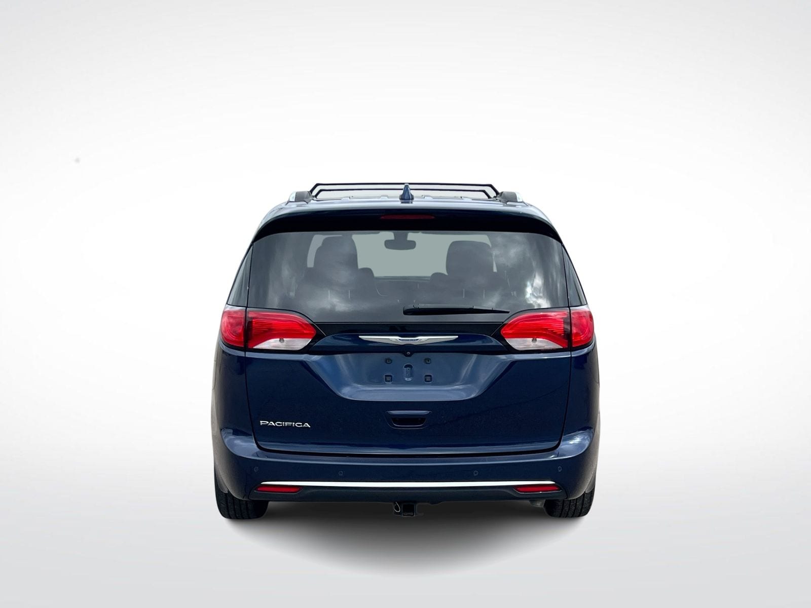 Thumbnail: 2018 Chrysler Pacifica - 6