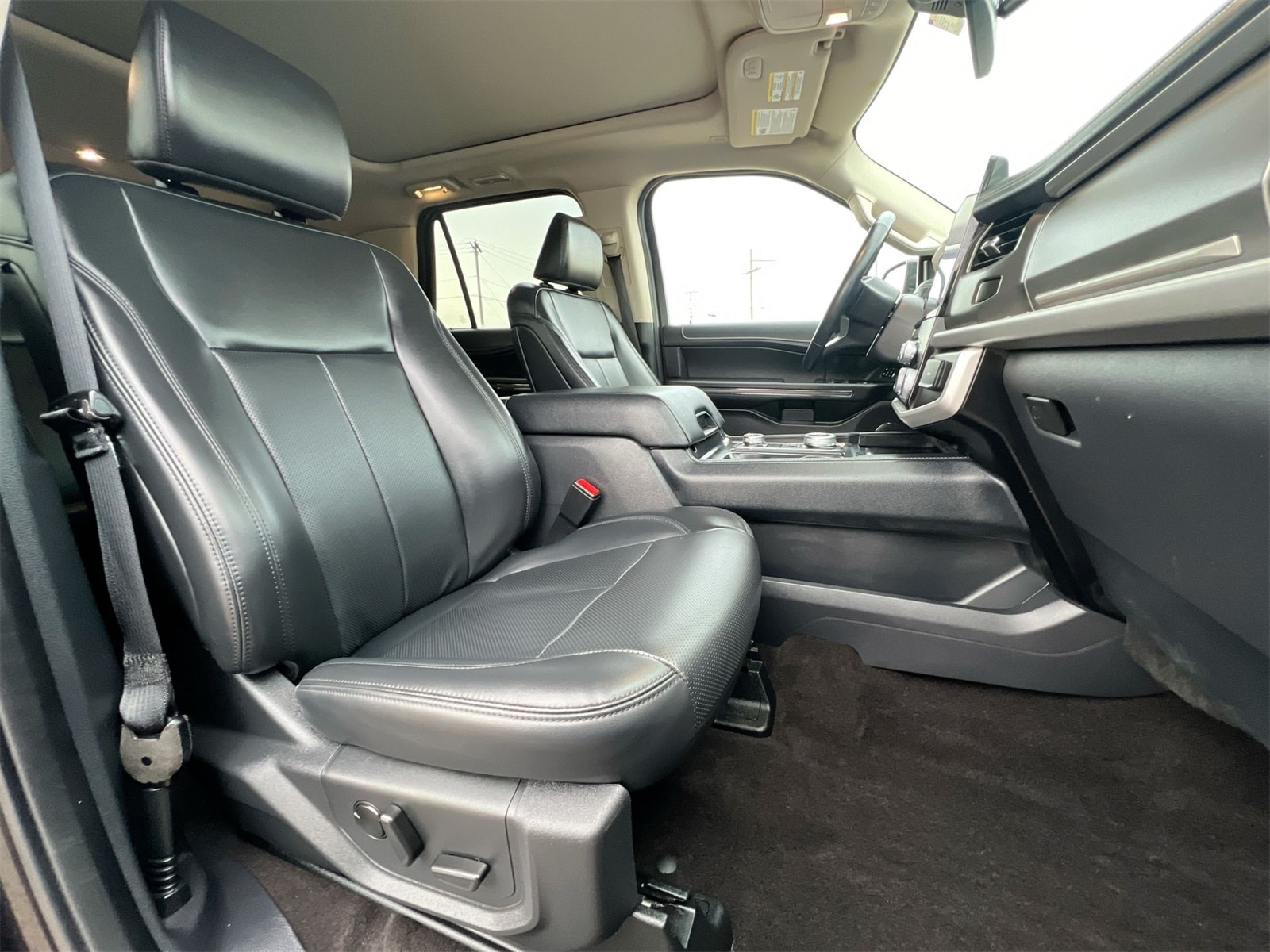 Thumbnail: 2023 Ford Expedition MAX - 21