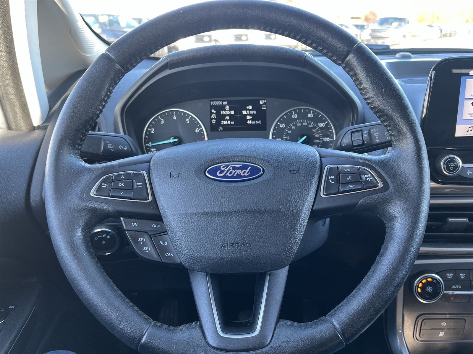 Thumbnail: 2018 Ford EcoSport - 23