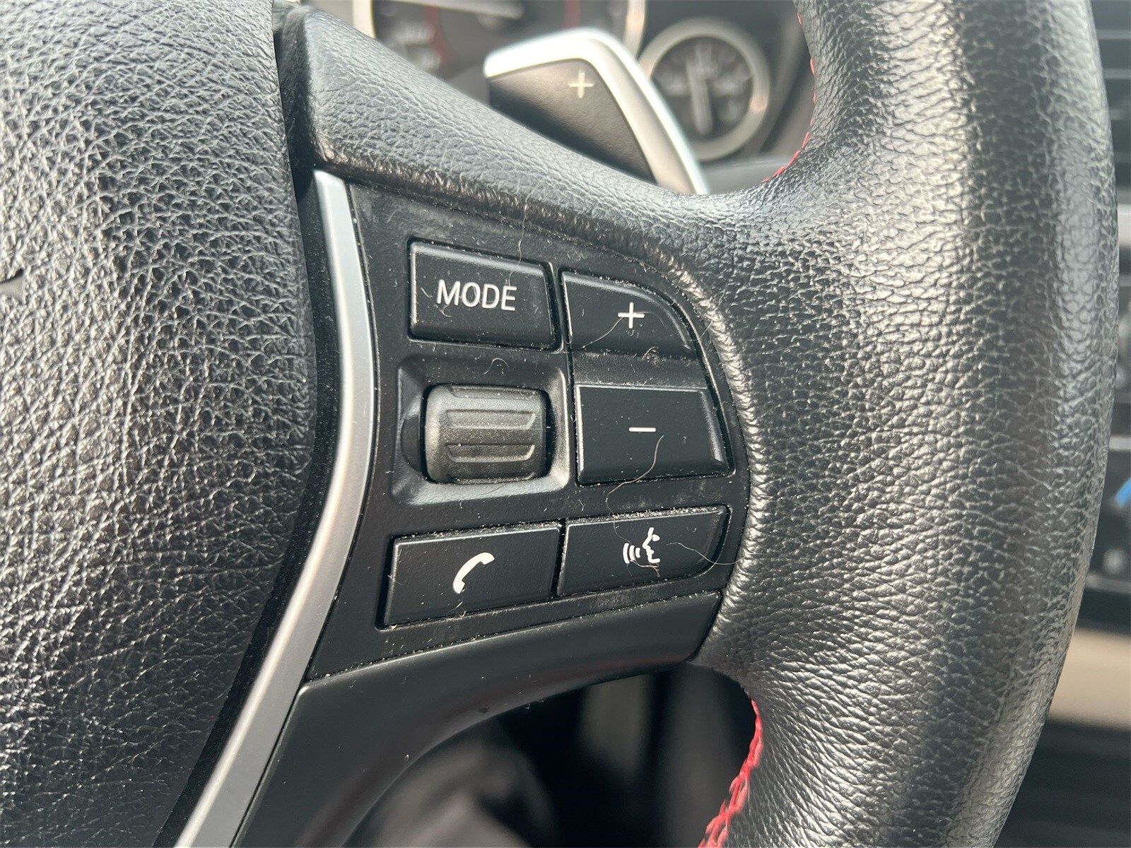 Thumbnail: 2017 BMW 3 Series - 26