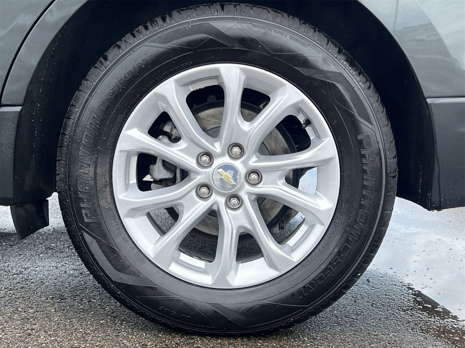 Thumbnail: 2020 Chevrolet Equinox - 14