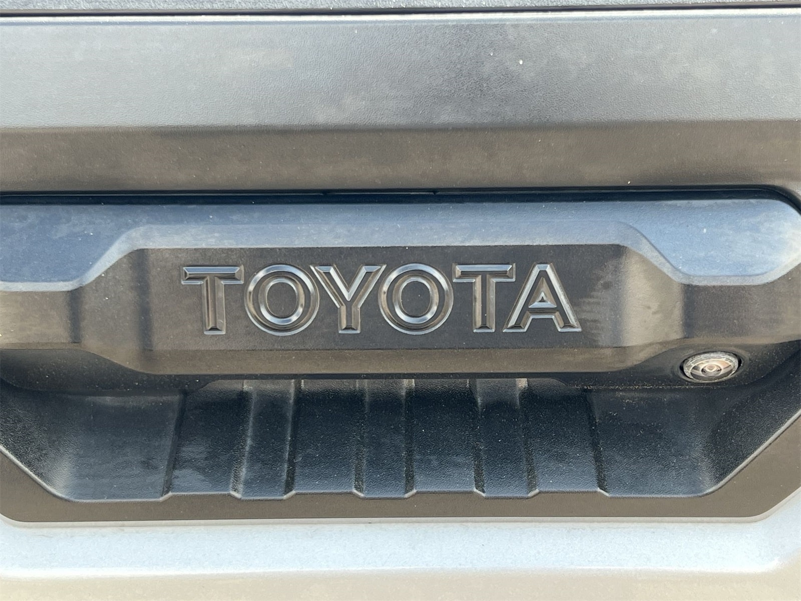 Thumbnail: 2022 Toyota Tundra - 12