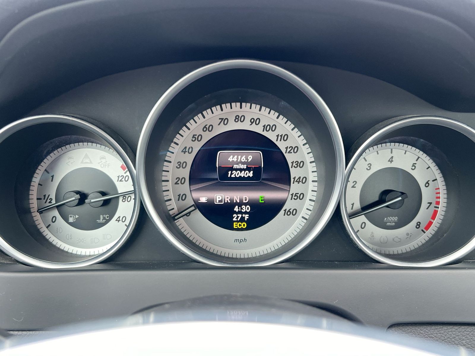 Thumbnail: 2013 Mercedes-Benz C-Class - 31