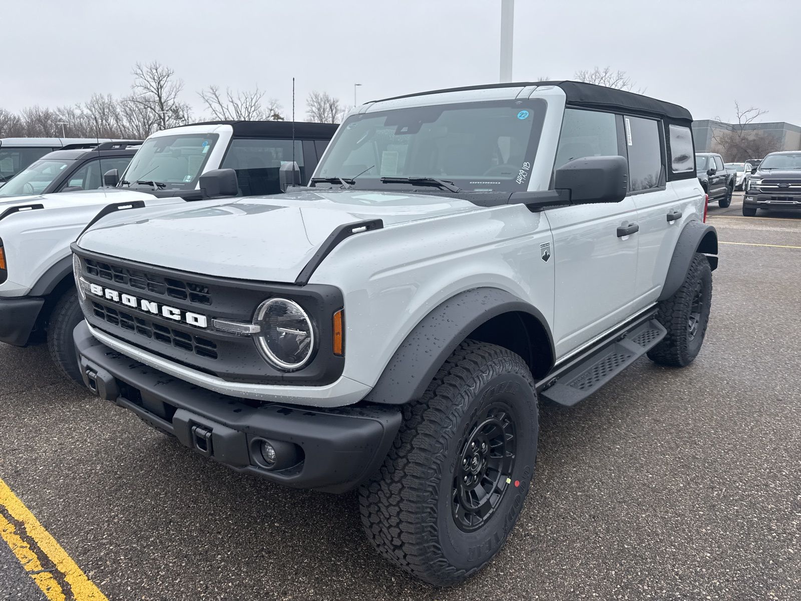 Thumbnail: 2026 Ford Bronco - 2
