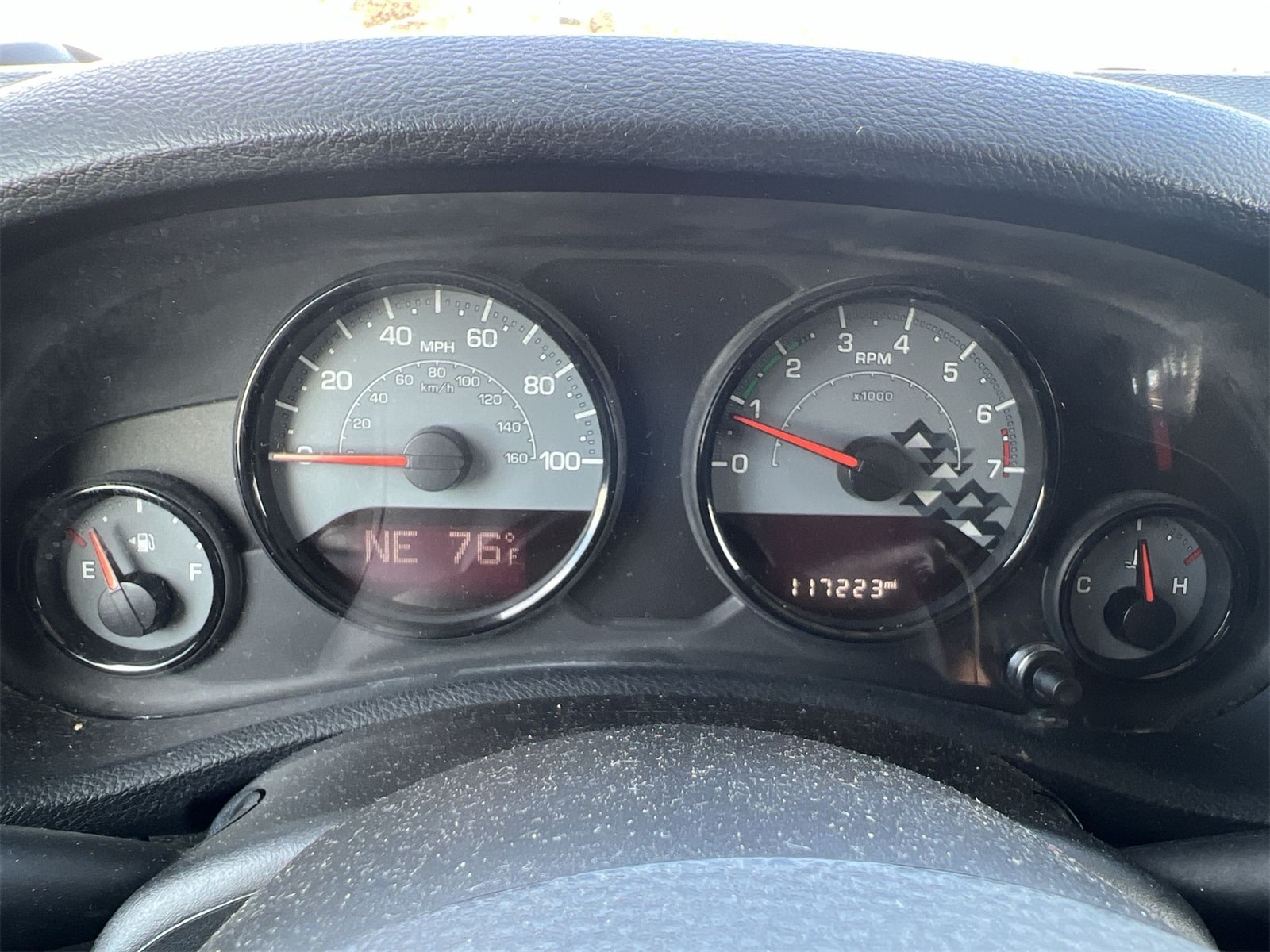 Thumbnail: 2017 Jeep Wrangler - 32