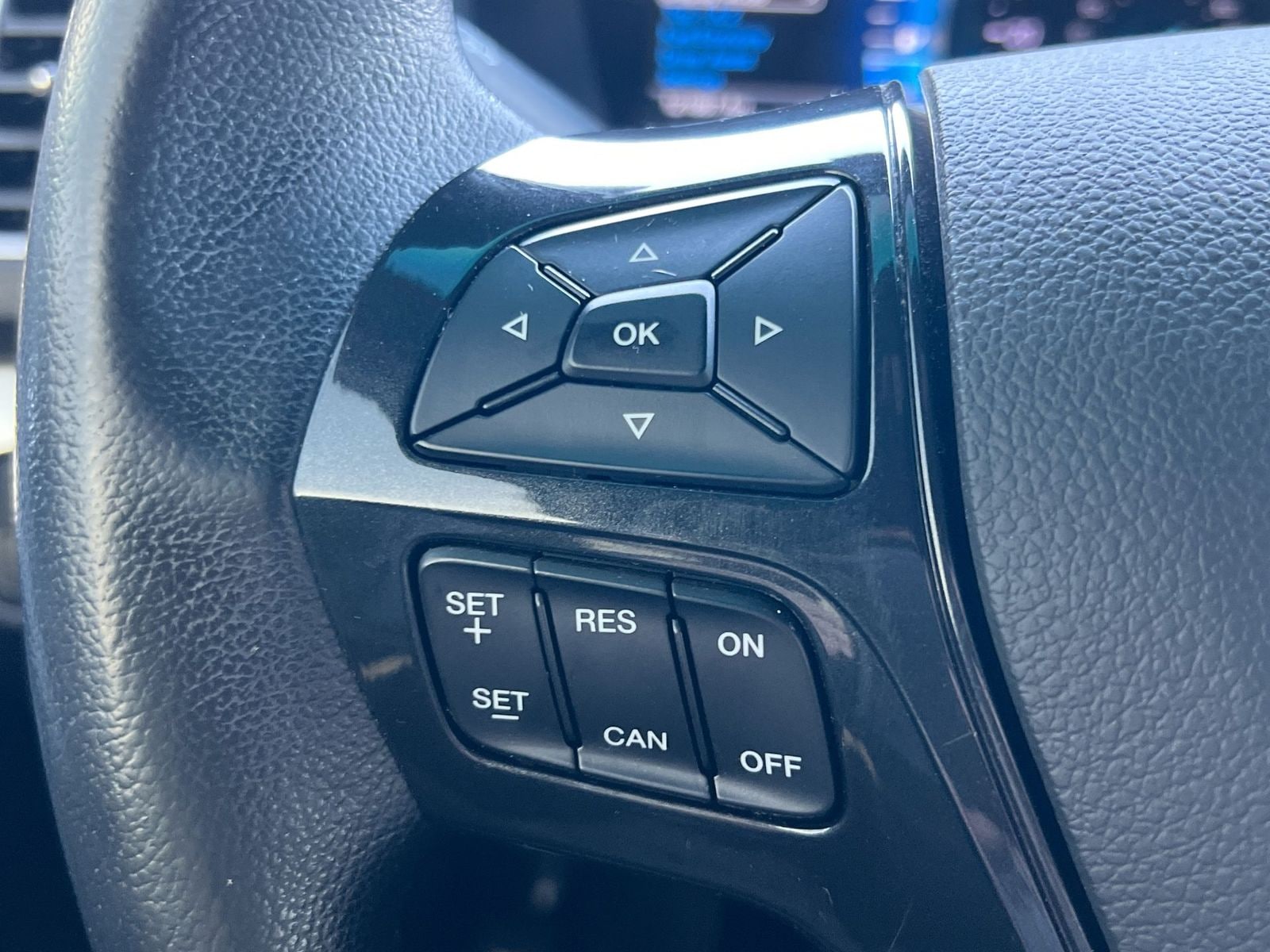 Thumbnail: 2017 Ford Explorer - 23