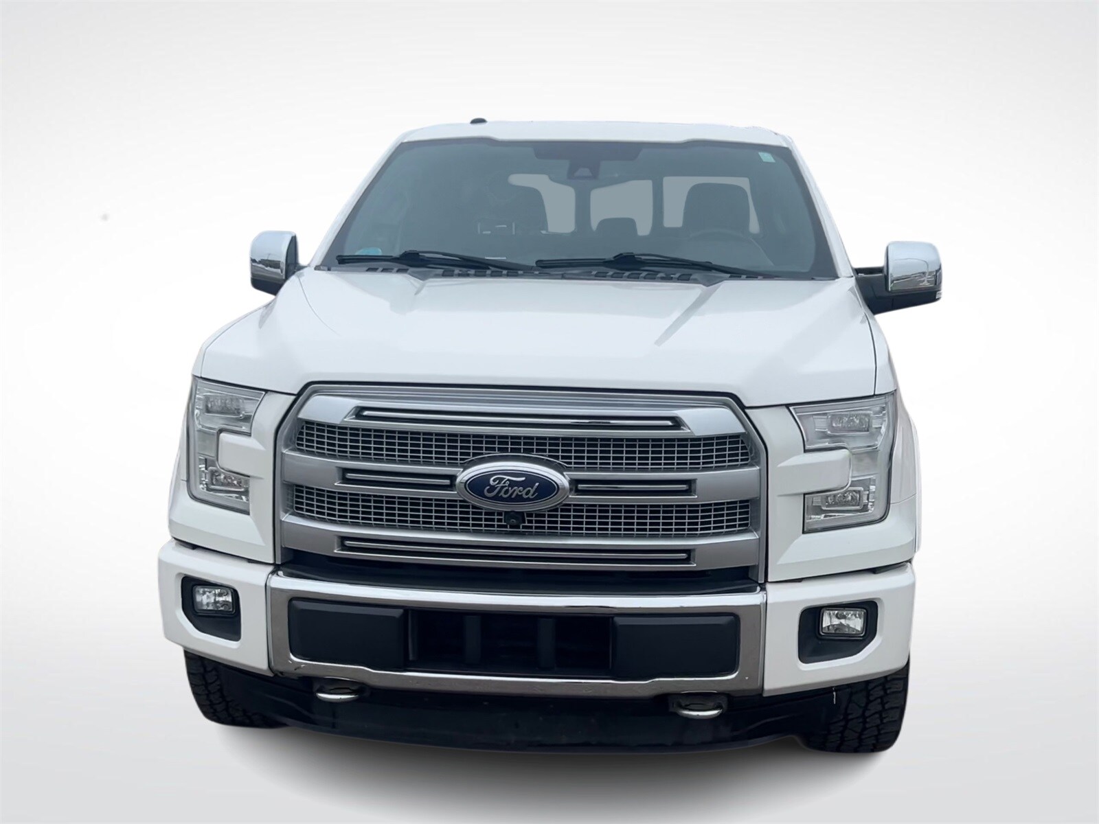 2015 Ford F-150 Platinum photo 4