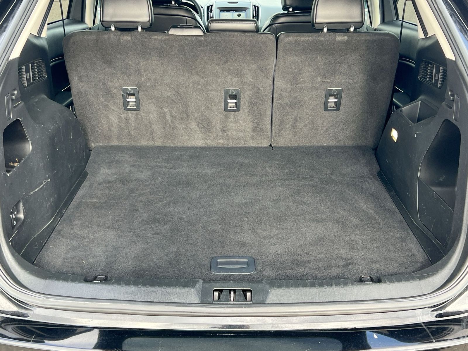 Thumbnail: 2017 Ford Edge - 34