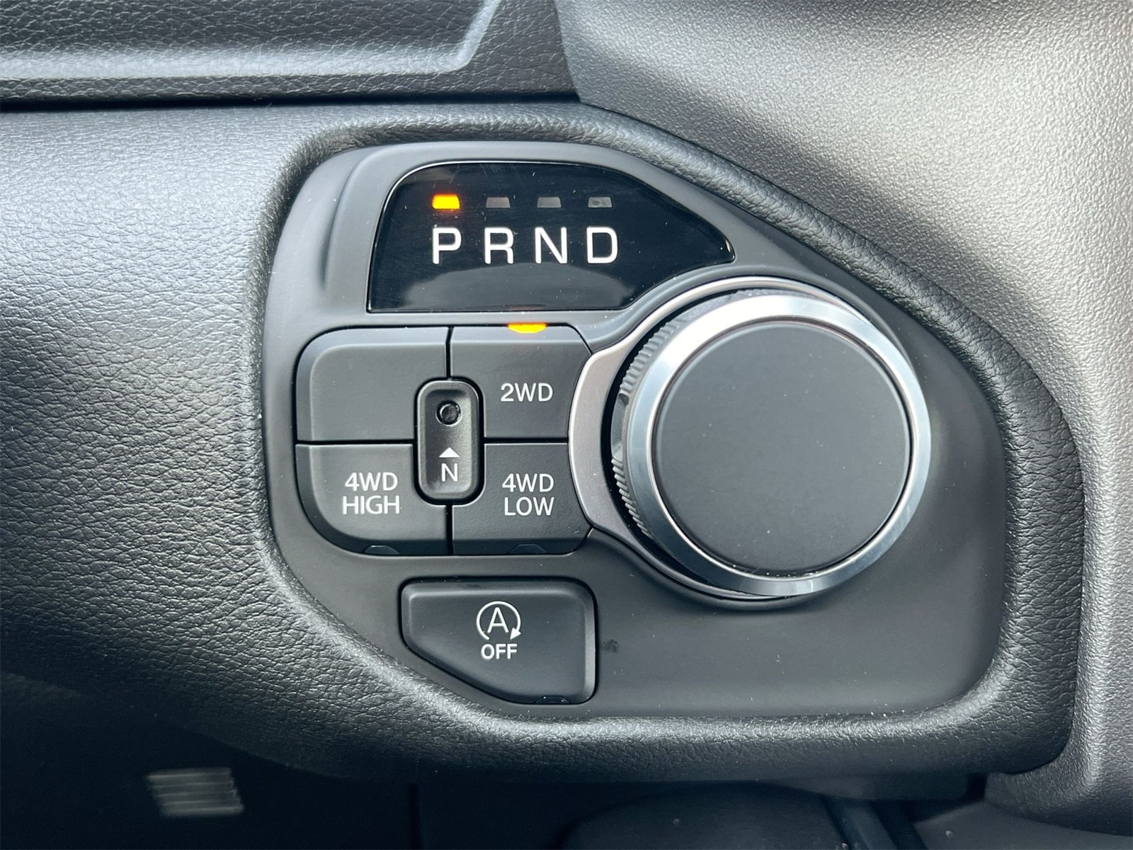 Thumbnail: 2025 RAM 1500 - 31