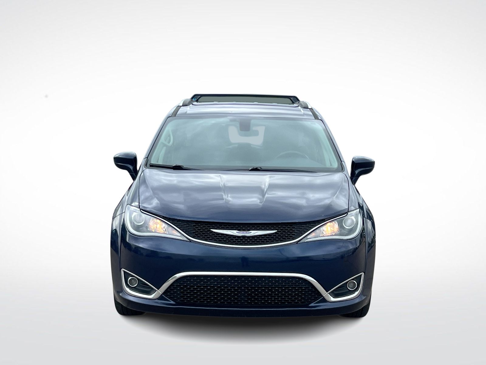 Thumbnail: 2018 Chrysler Pacifica - 2