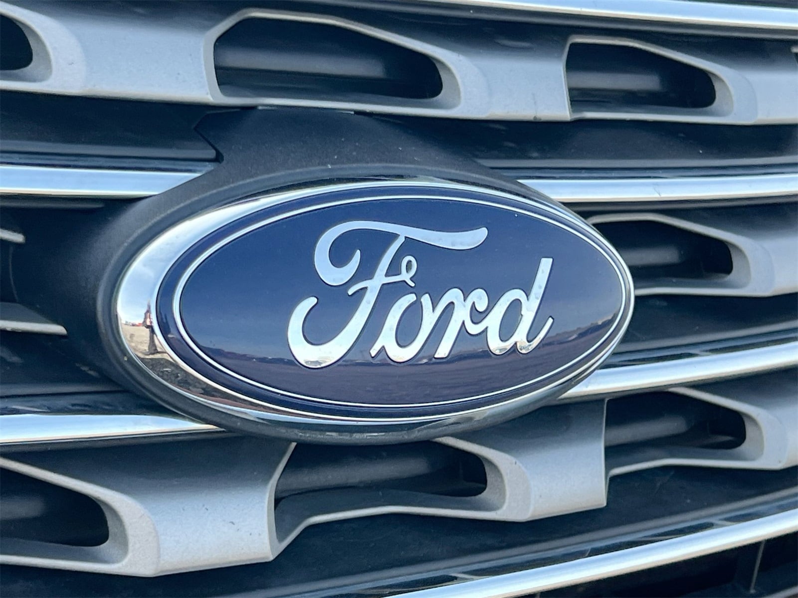 Thumbnail: 2017 Ford Explorer - 13