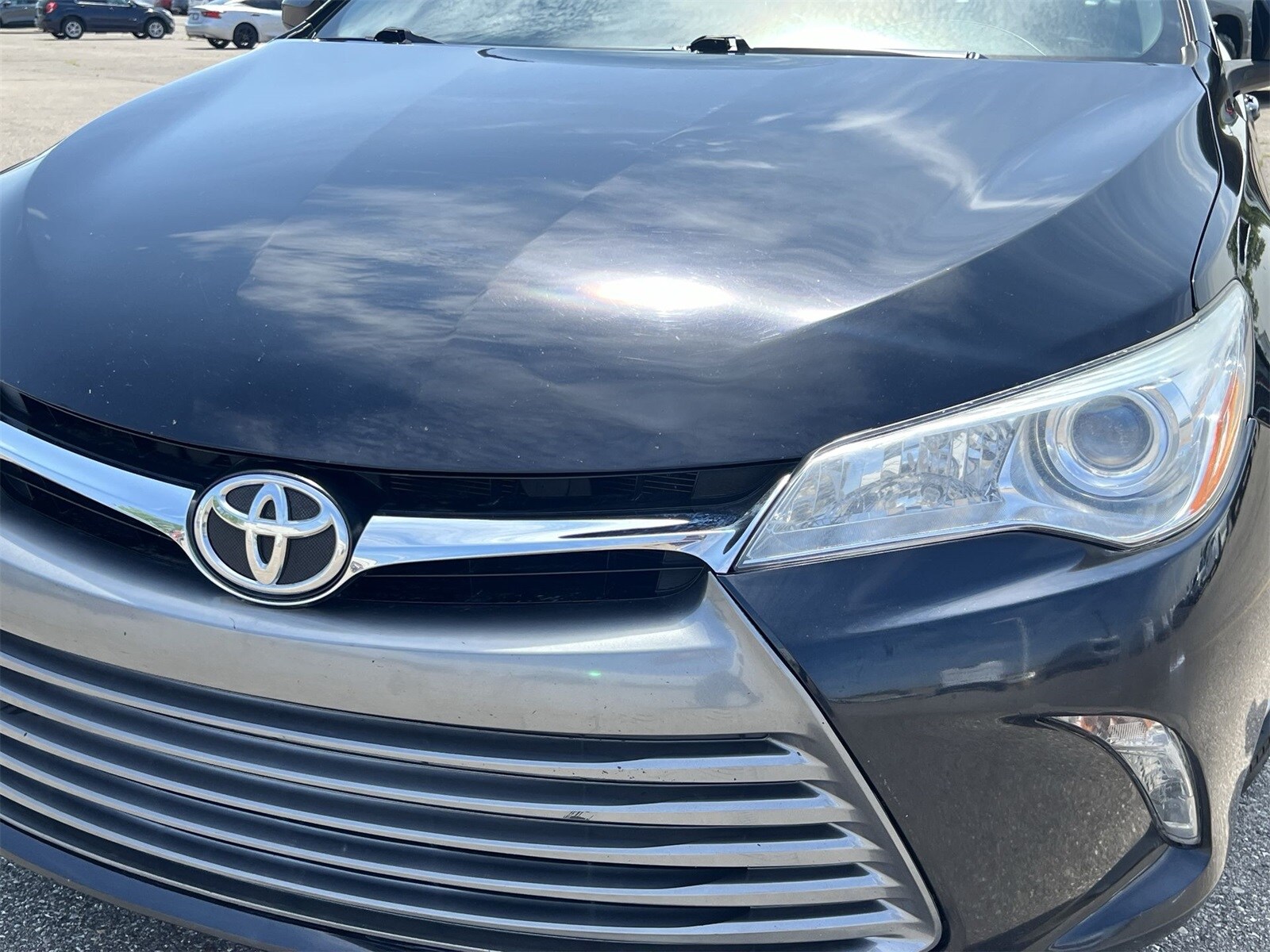 2016 Toyota Camry XLE 11