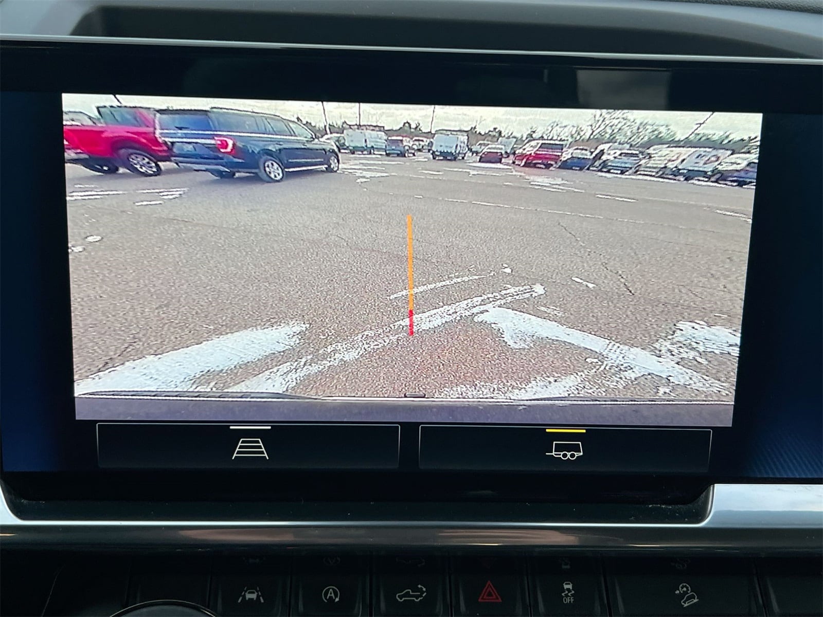 Thumbnail: 2022 Chevrolet Silverado 1500 - 28