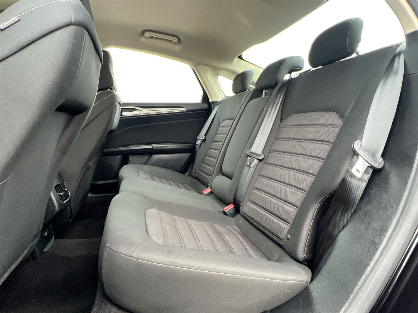 Thumbnail: 2020 Ford Fusion - 19