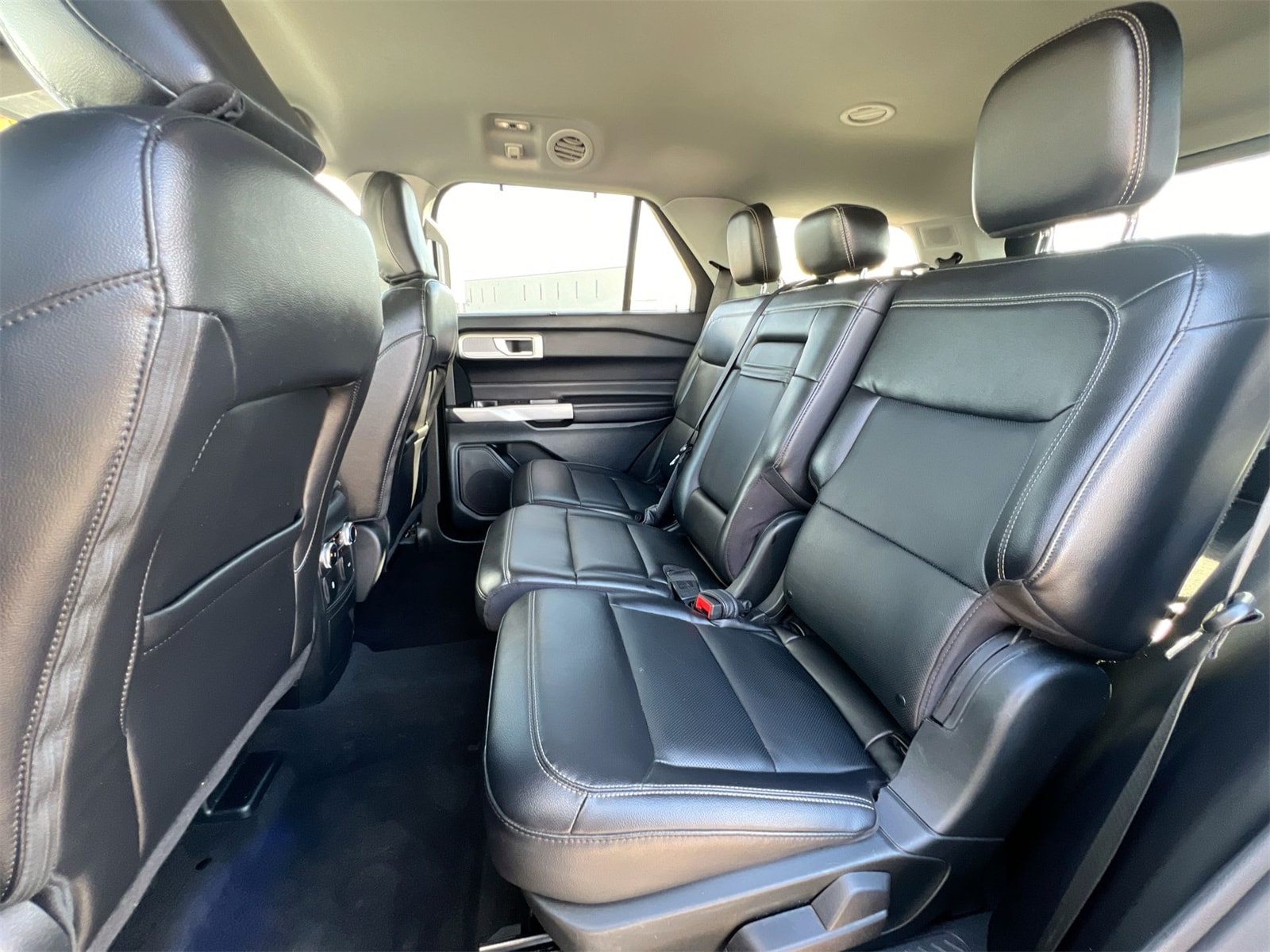 Thumbnail: 2023 Ford Explorer - 20