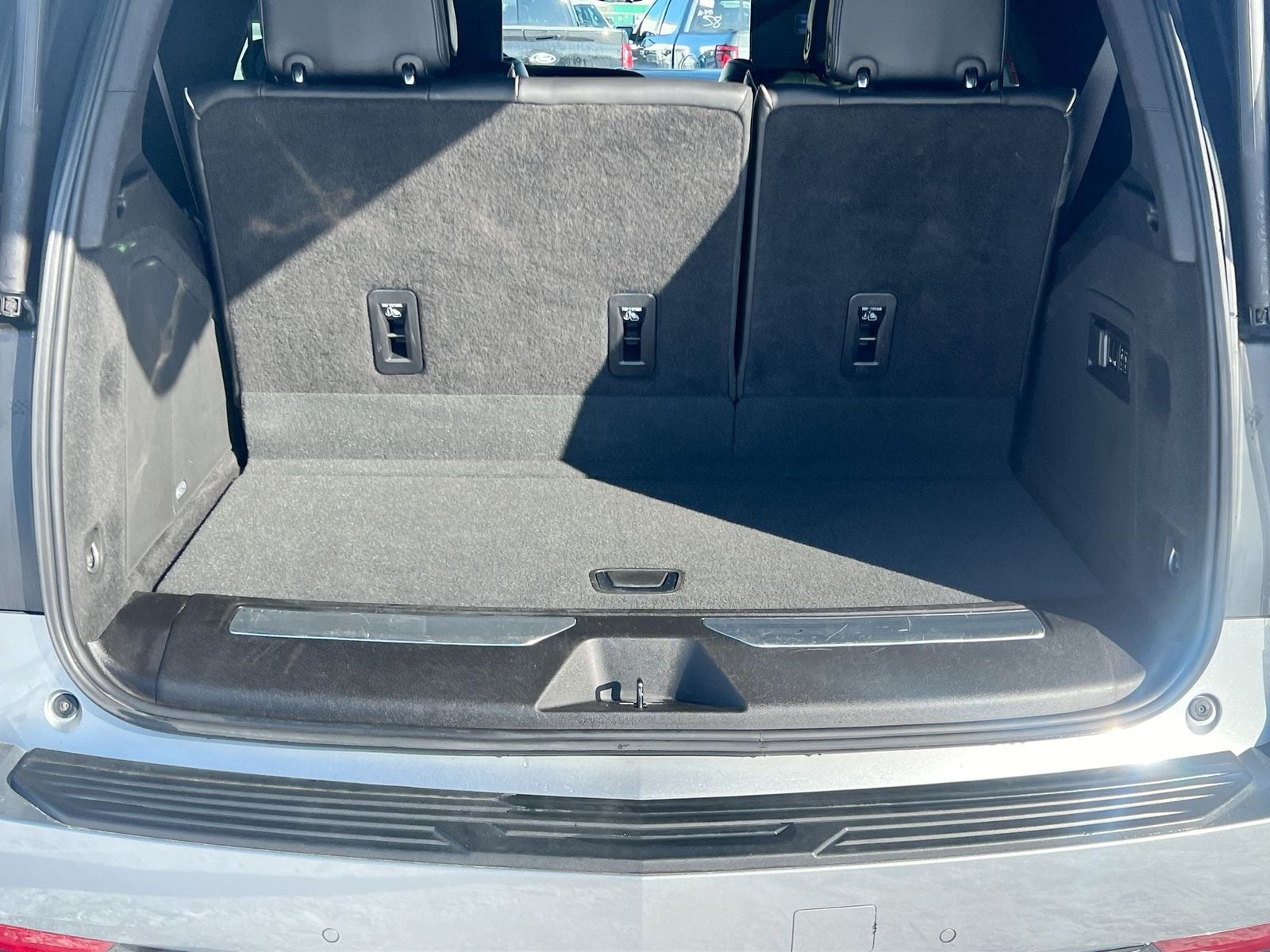 Thumbnail: 2023 Cadillac Escalade - 34