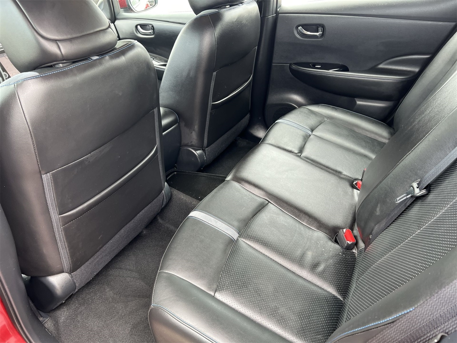 Thumbnail: 2019 Nissan Leaf - 19