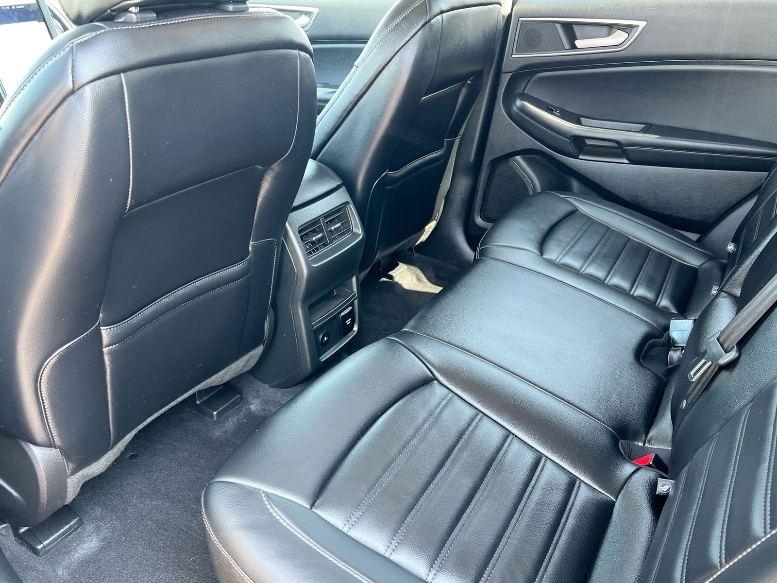 Thumbnail: 2023 Ford Edge - 18