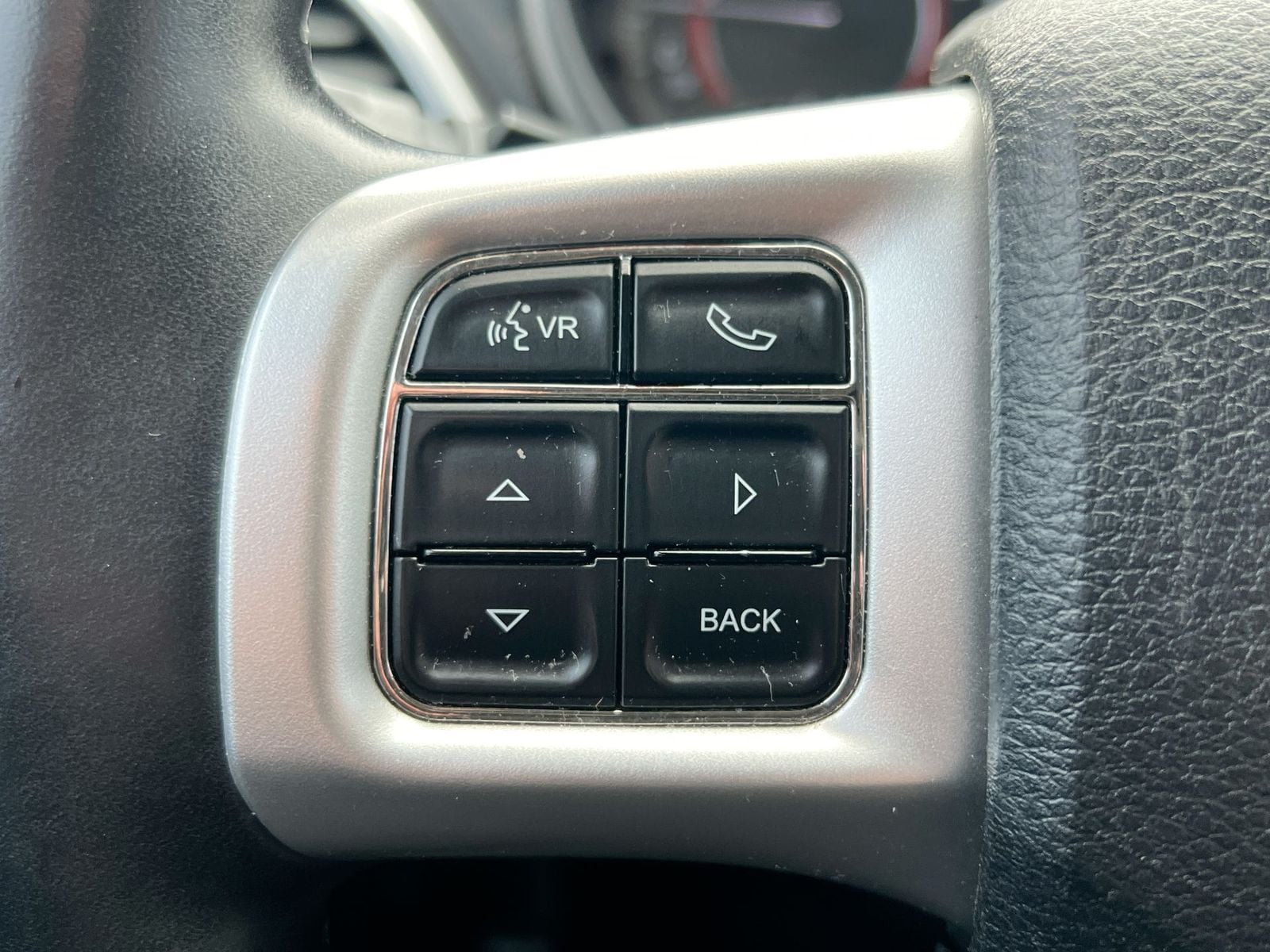 Thumbnail: 2013 Dodge Journey - 23