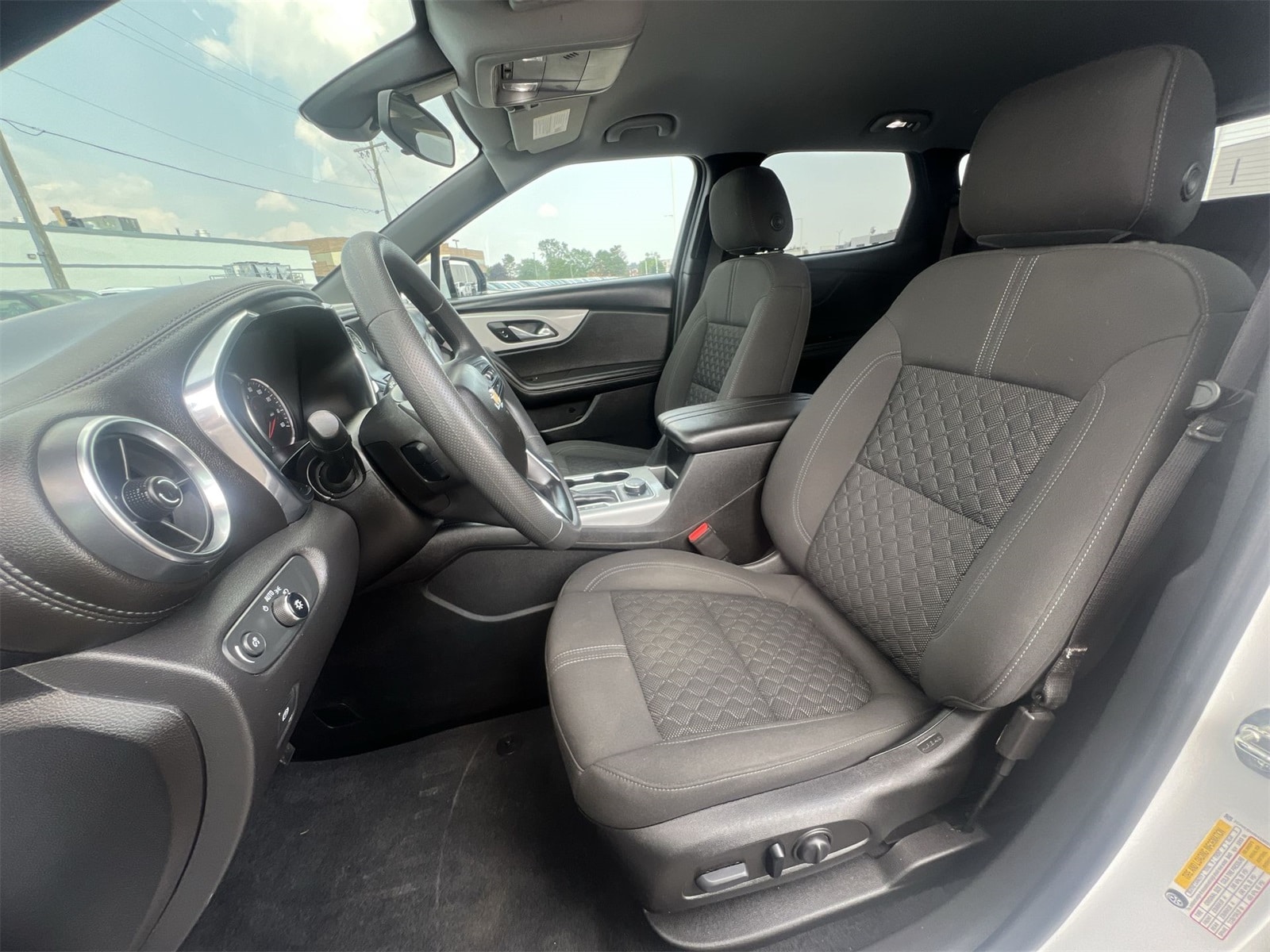 Thumbnail: 2021 Chevrolet Blazer - 17