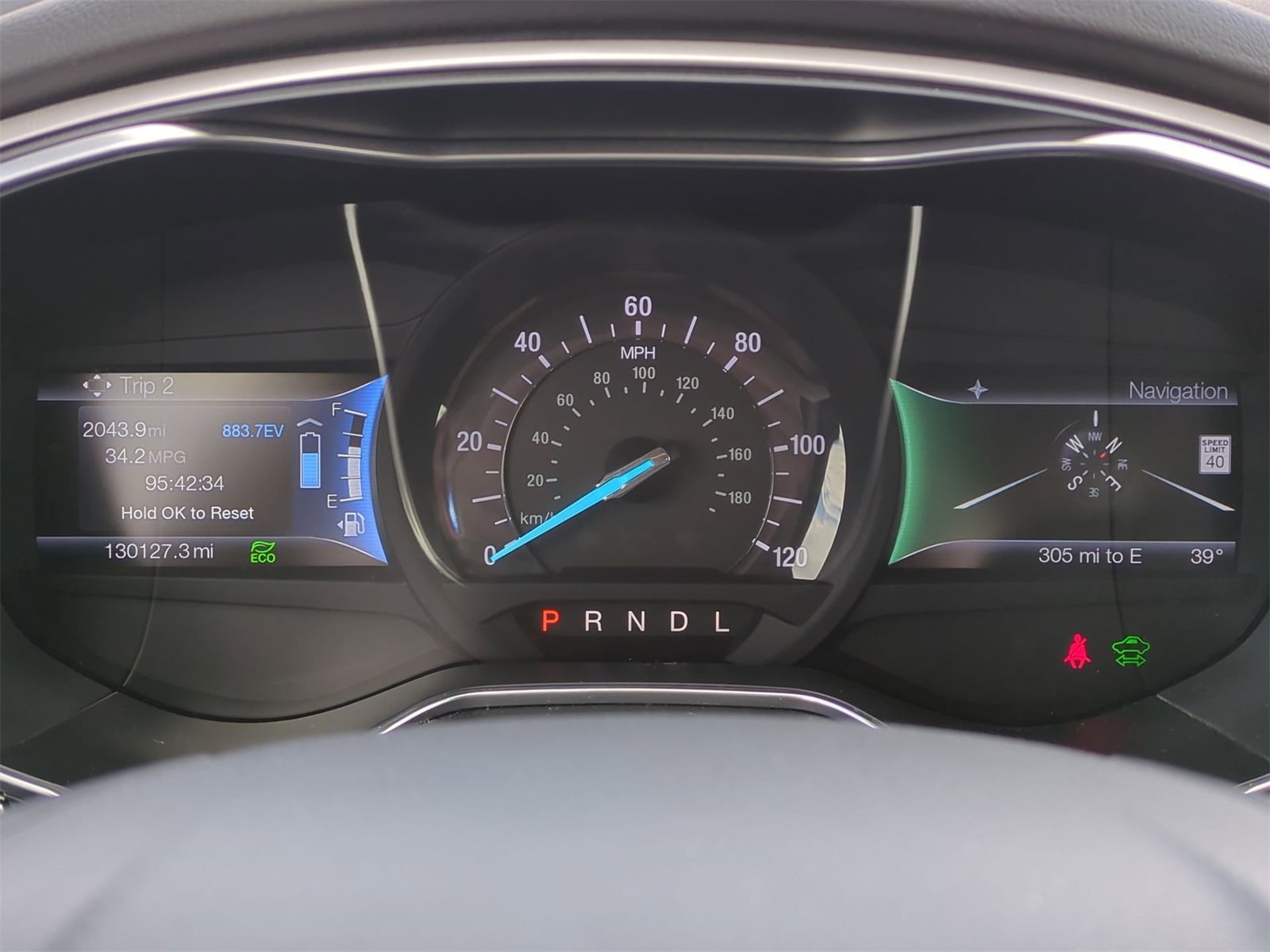 Thumbnail: 2016 Ford Fusion - 32