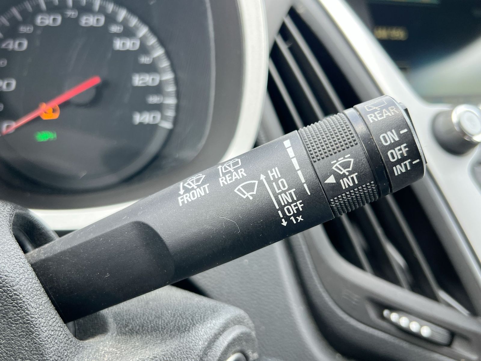 Thumbnail: 2016 Chevrolet Equinox - 25