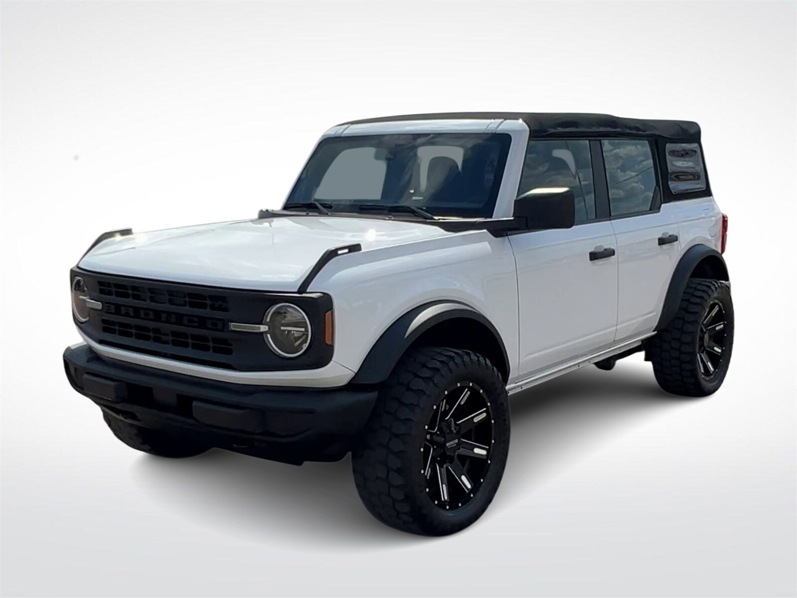 2021 Ford Bronco Base photo 3
