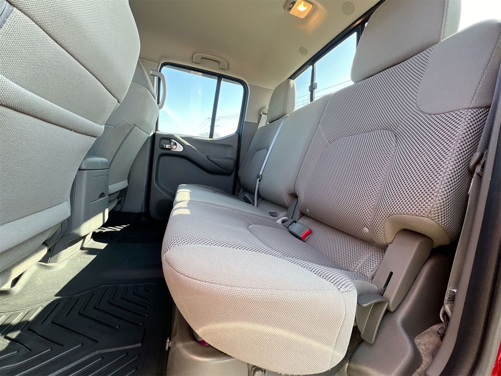 Thumbnail: 2018 Nissan Frontier - 19