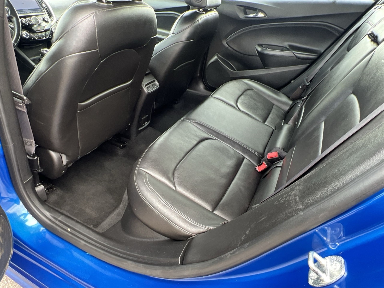 Thumbnail: 2017 Chevrolet Cruze - 19