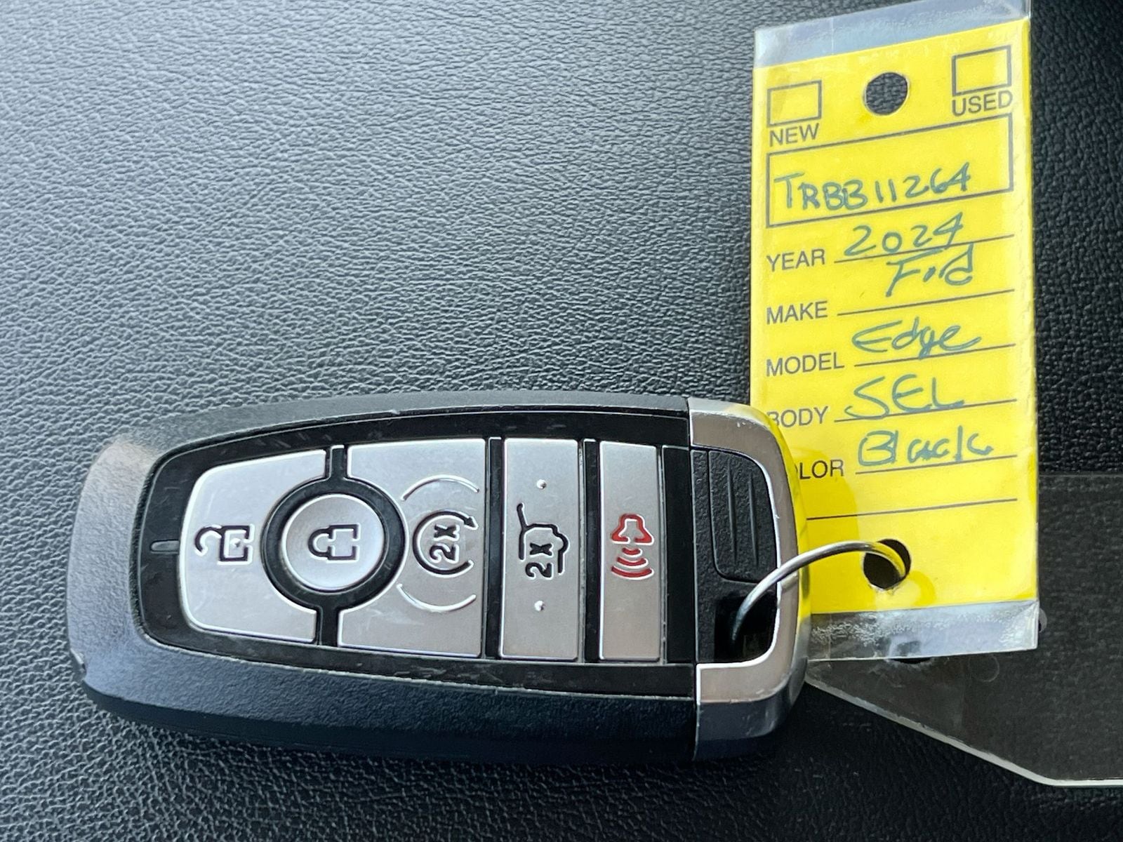 Thumbnail: 2024 Ford Edge - 34