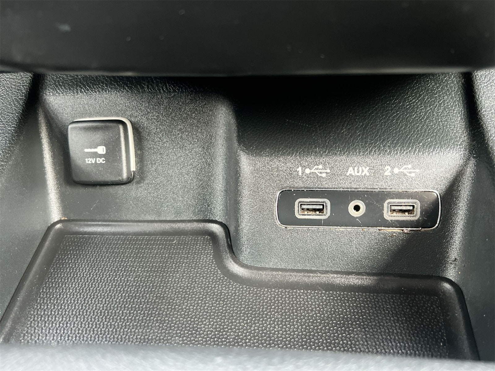 Thumbnail: 2019 Dodge Durango - 31