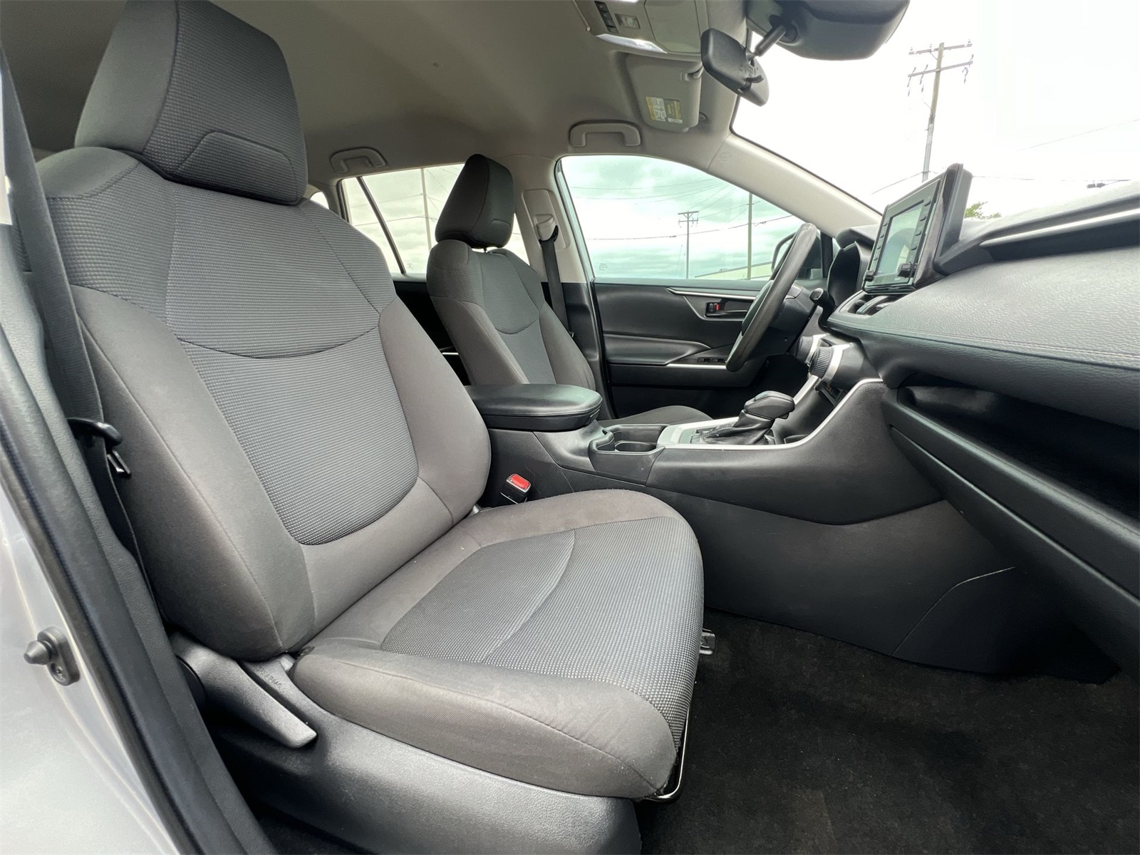 Thumbnail: 2020 Toyota RAV4 - 22