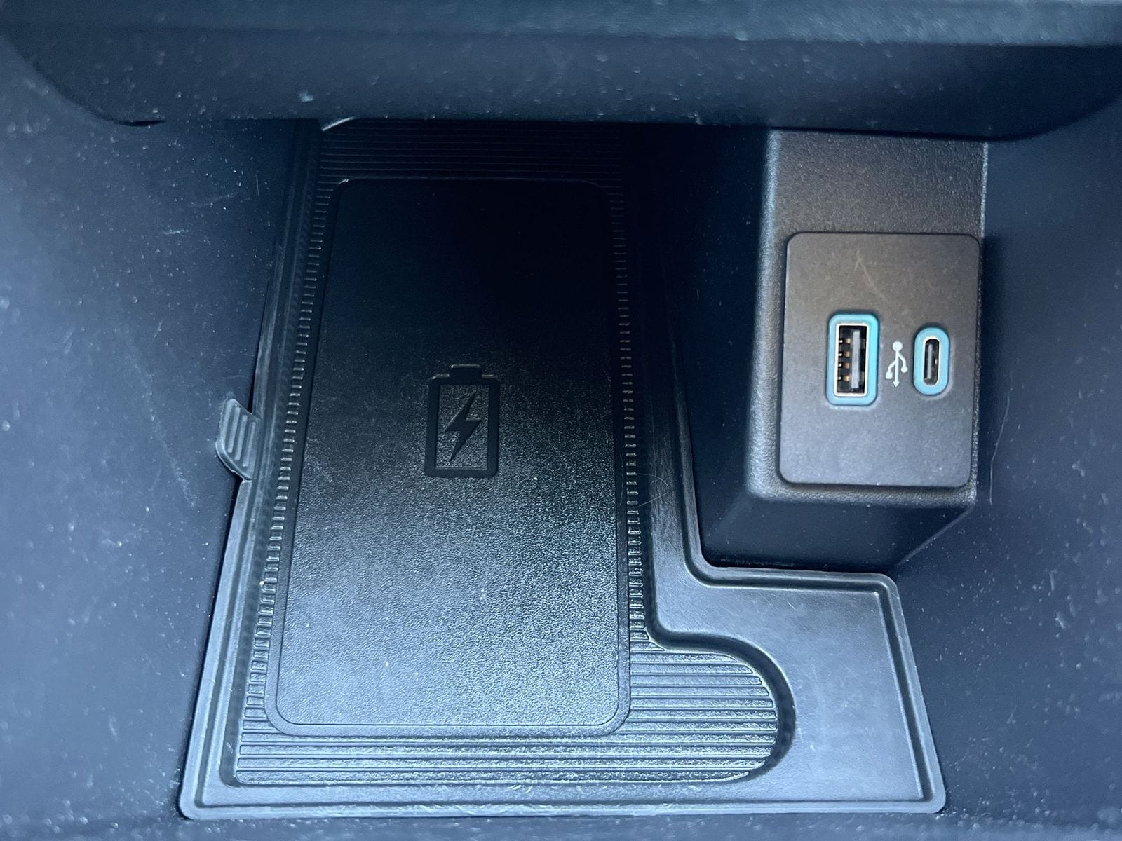 Thumbnail: 2023 Ford Edge - 30