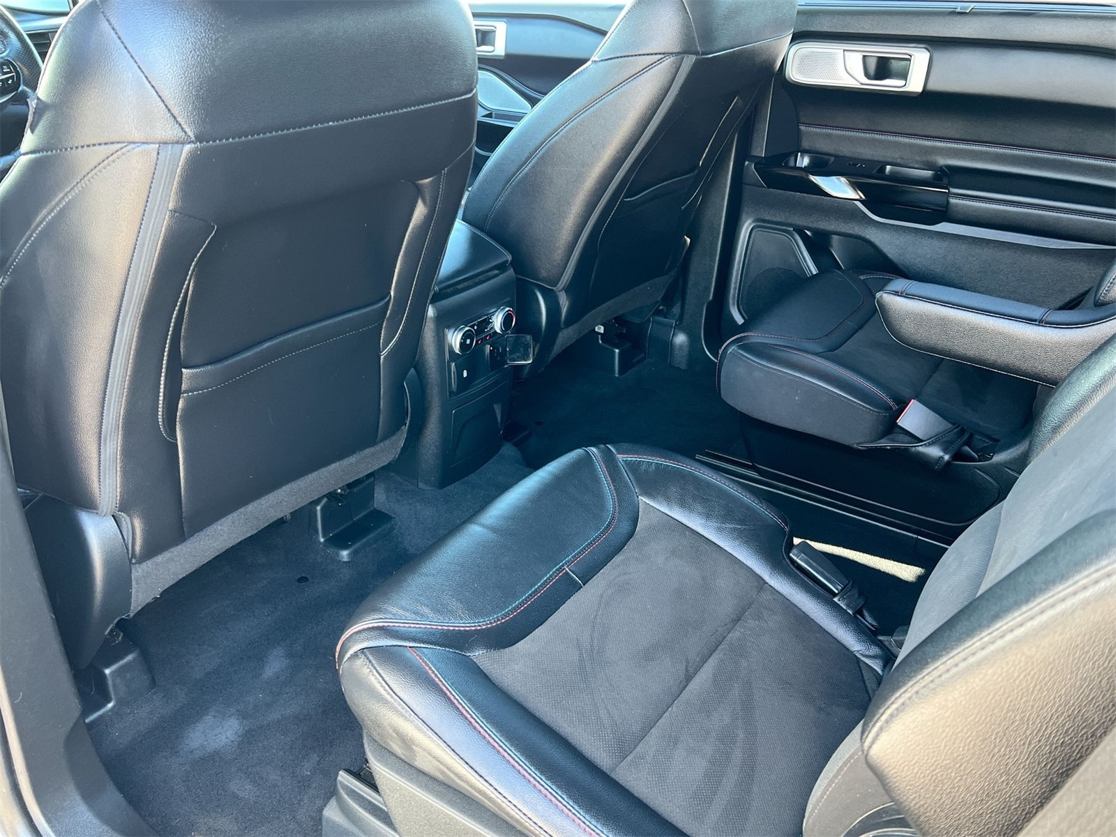 Thumbnail: 2023 Ford Explorer - 19